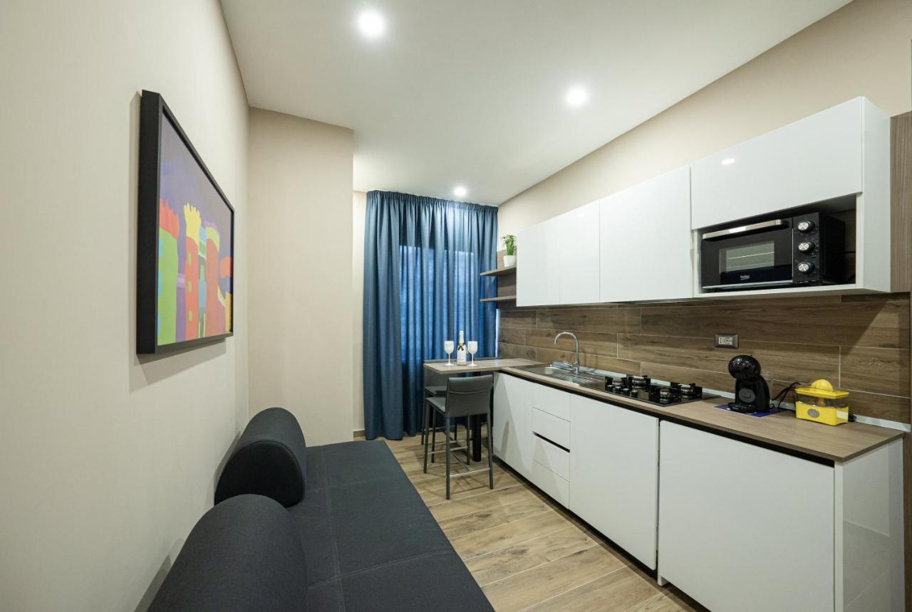 Famalu Apartments 那不勒斯 外观 照片