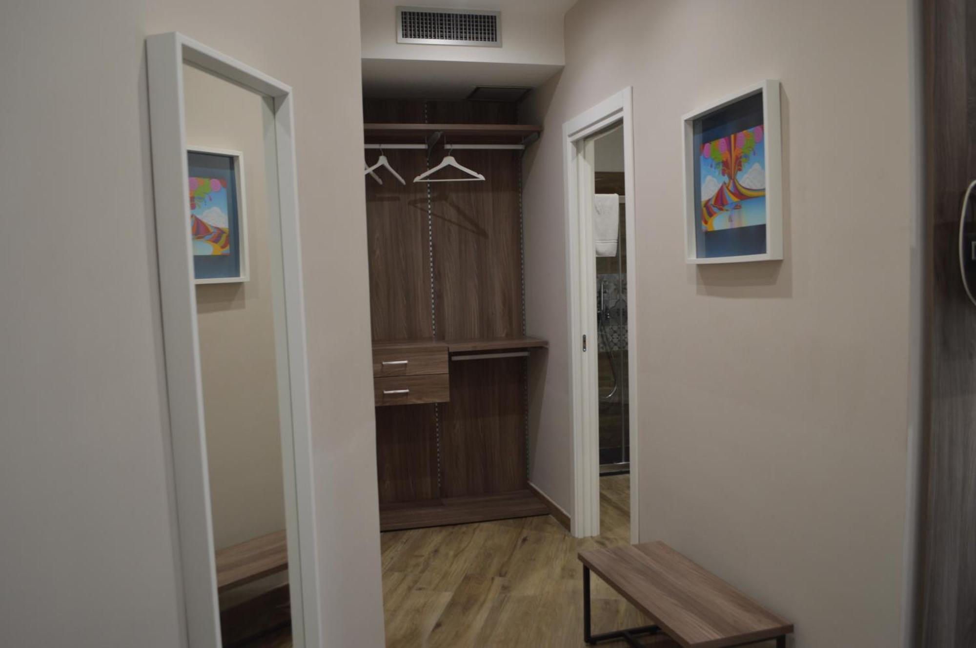 Famalu Apartments 那不勒斯 外观 照片