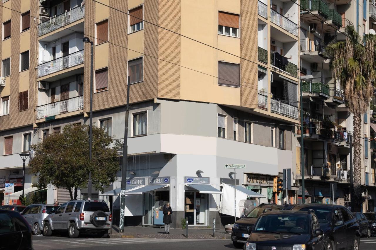 Famalu Apartments 那不勒斯 外观 照片